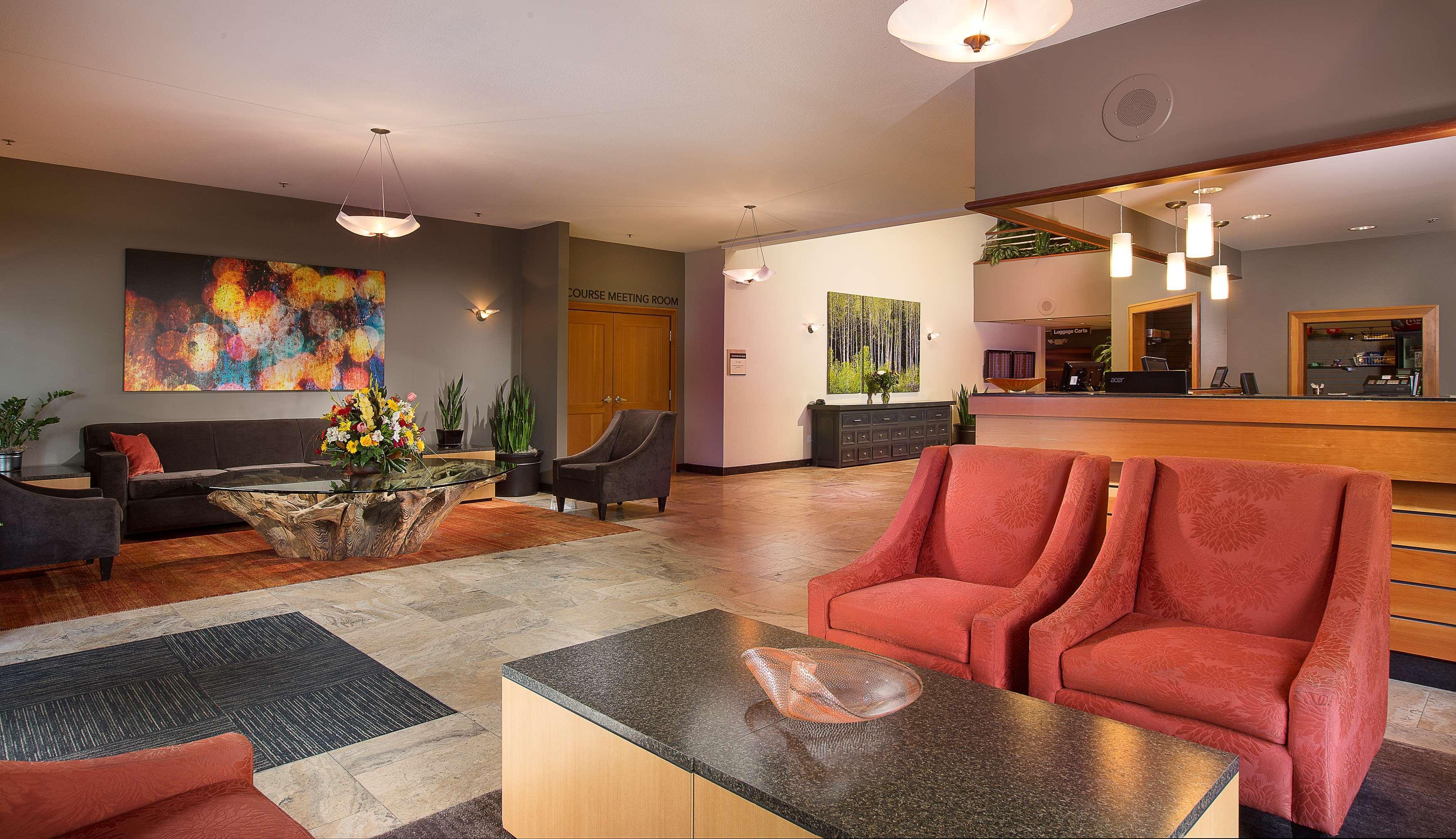 Radisson Hotel Portland Airport Exterior photo